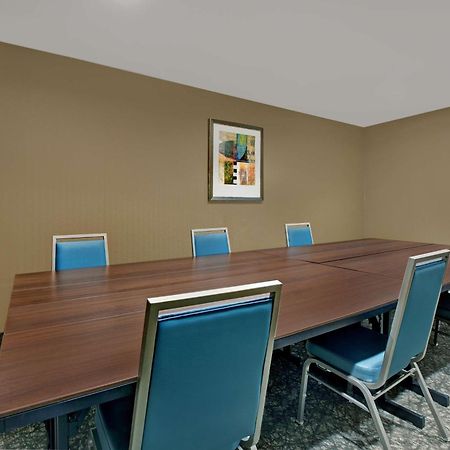 Homewood Suites By Hilton Chicago-Lincolnshire Bagian luar foto
