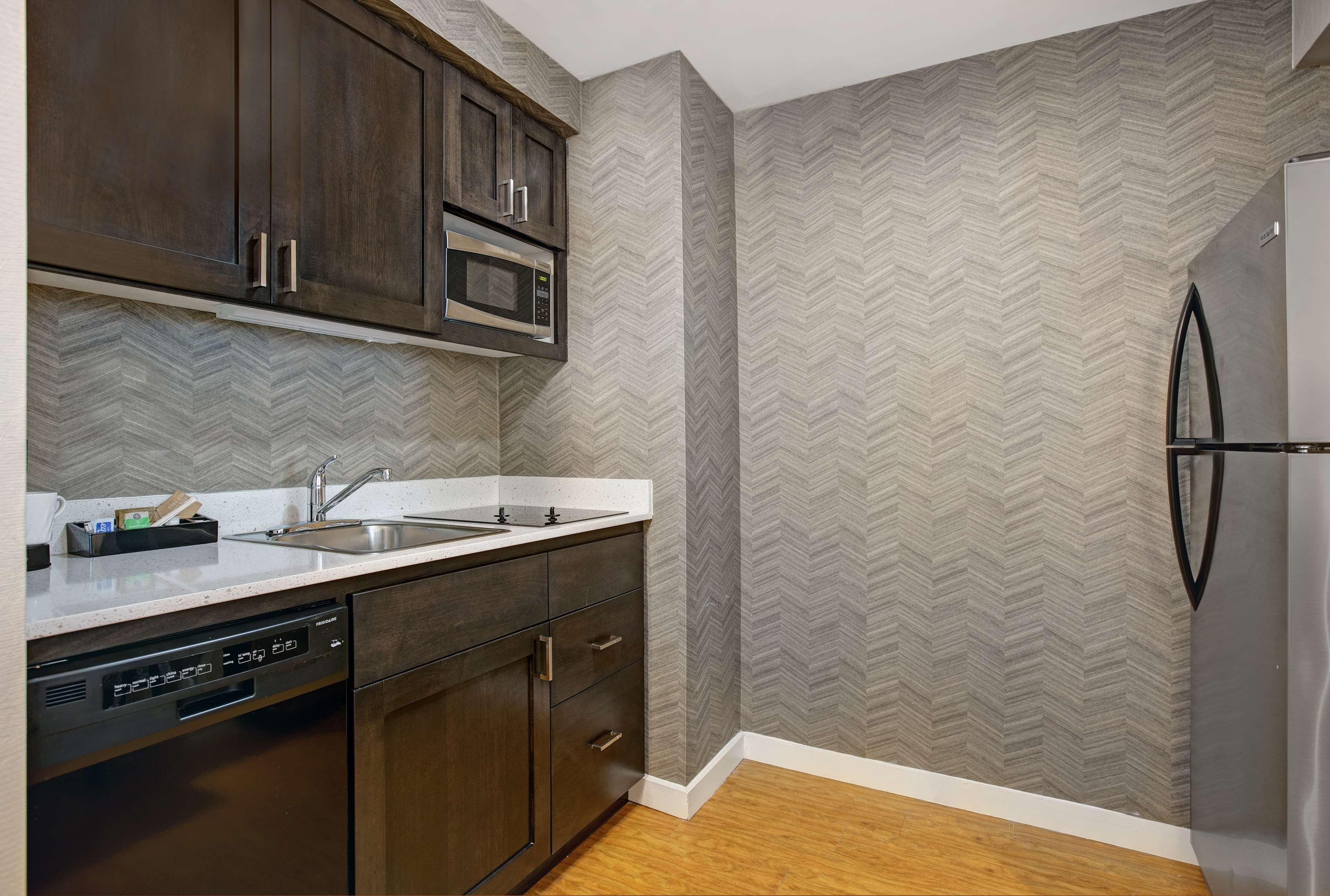 Homewood Suites By Hilton Chicago-Lincolnshire Bagian luar foto