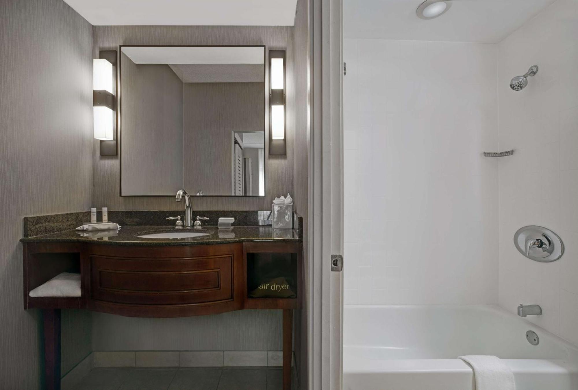 Homewood Suites By Hilton Chicago-Lincolnshire Bagian luar foto