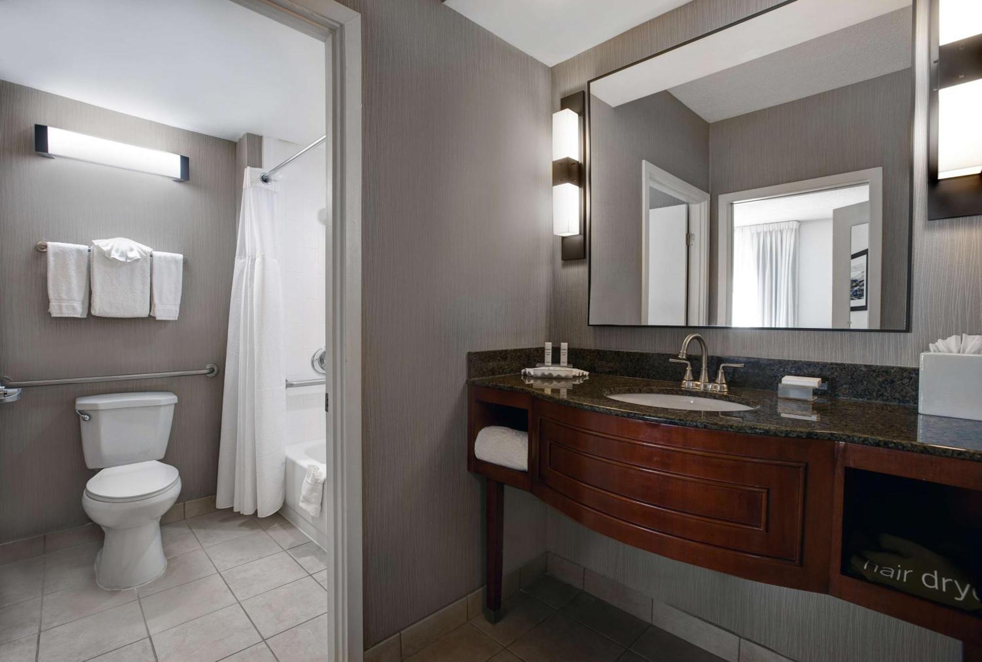 Homewood Suites By Hilton Chicago-Lincolnshire Bagian luar foto