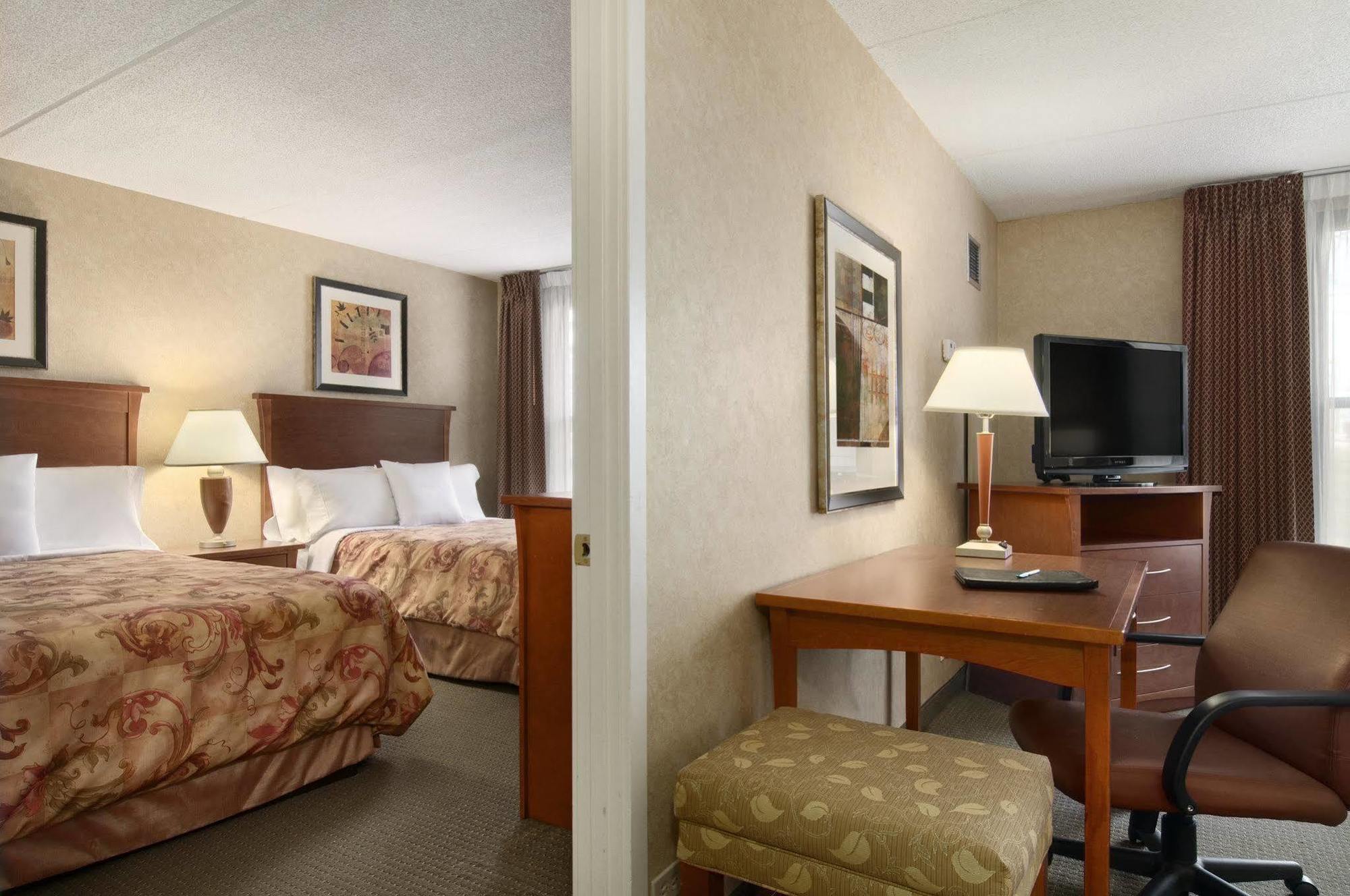 Homewood Suites By Hilton Chicago-Lincolnshire Bagian luar foto